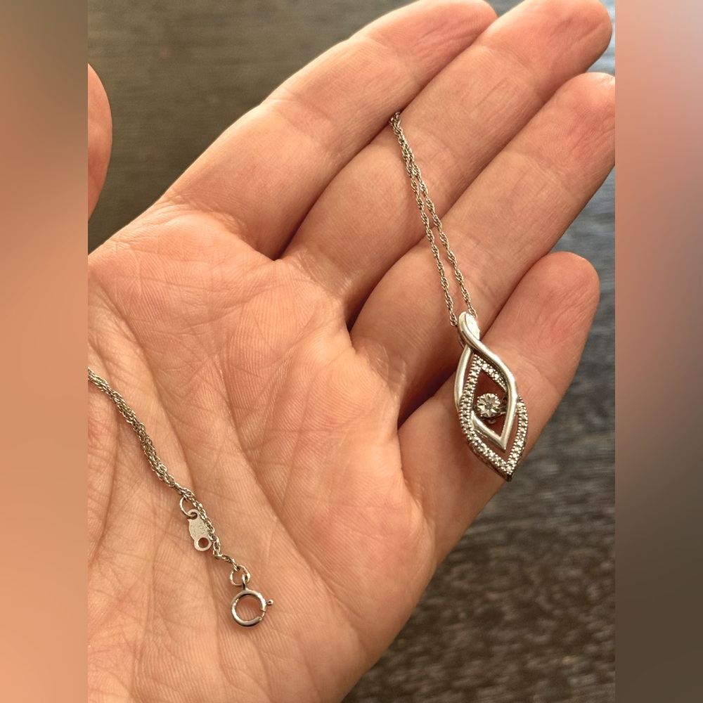 Lovely Floating Diamond rhodium over 925 Sterling silver  pendant necklace!